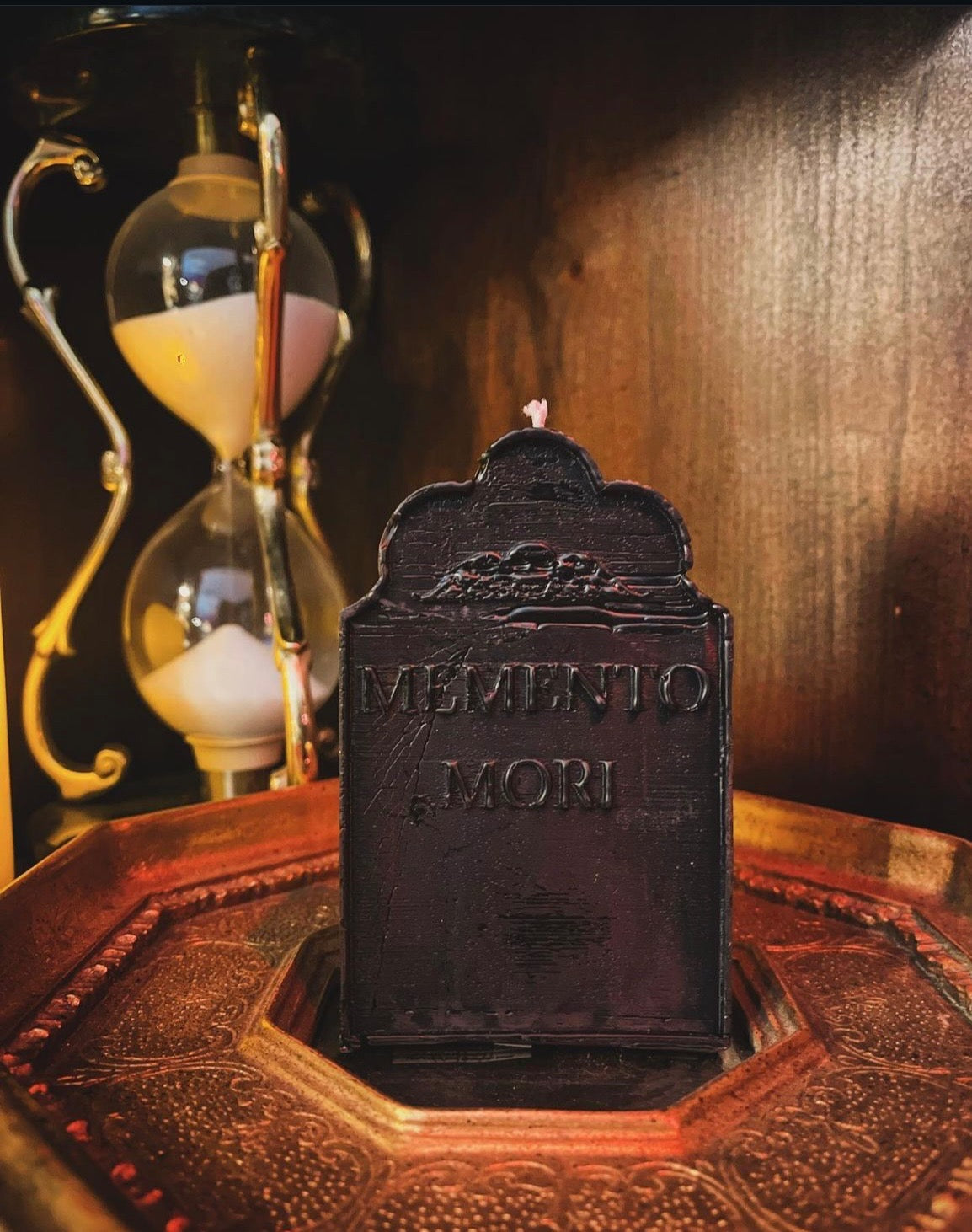 Memento mori graveyard candle gravestone tombstone