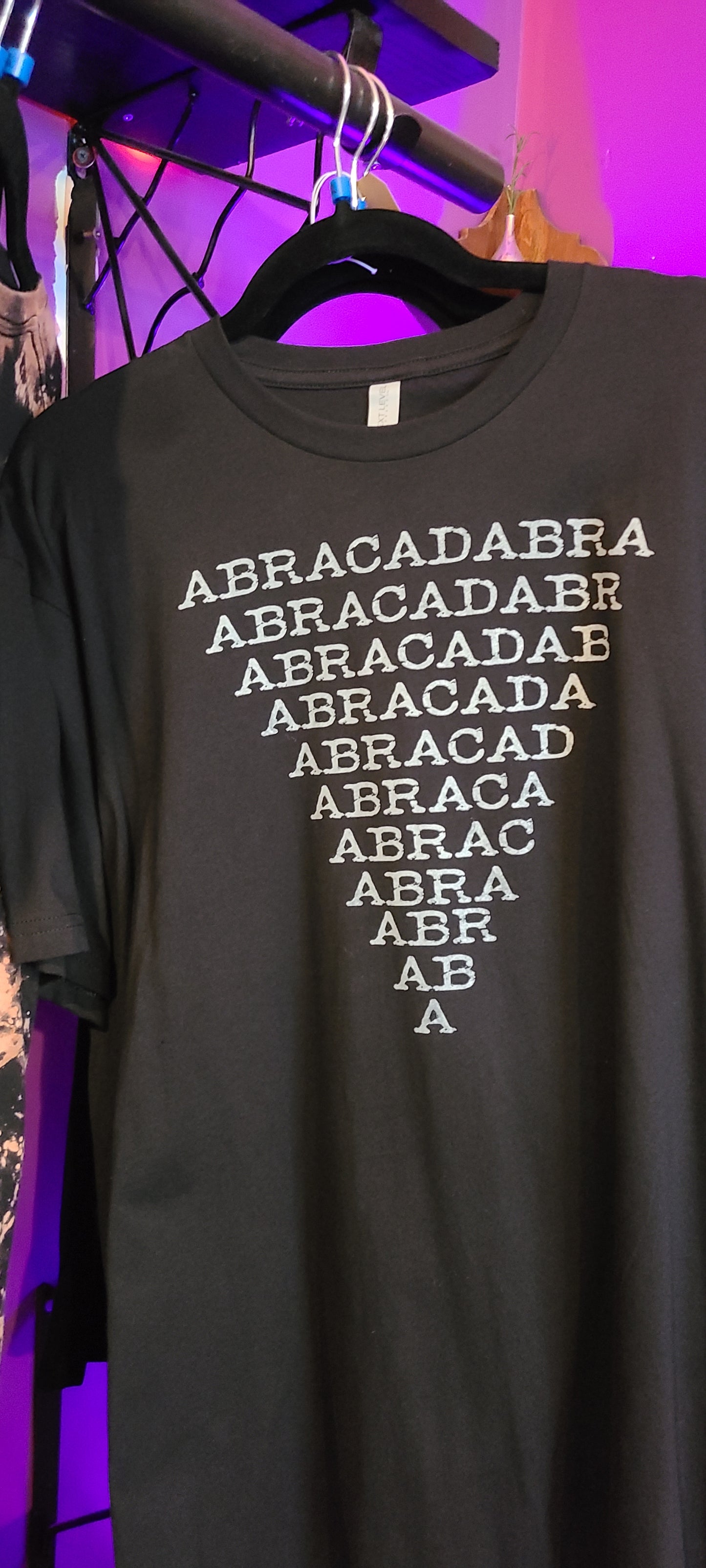 Abracadabra shirt black