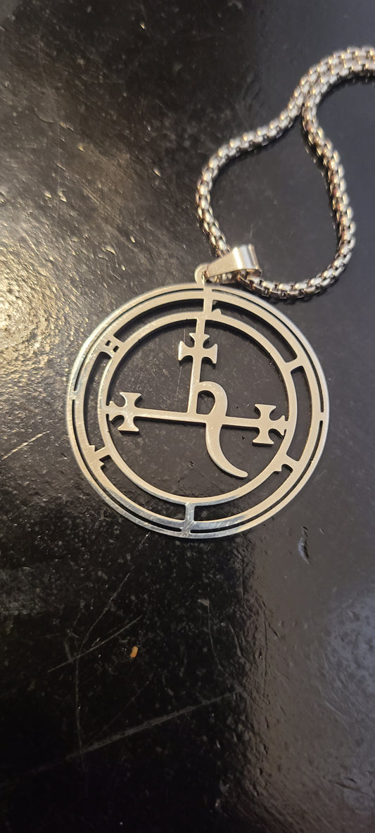 Lilith pendant necklace