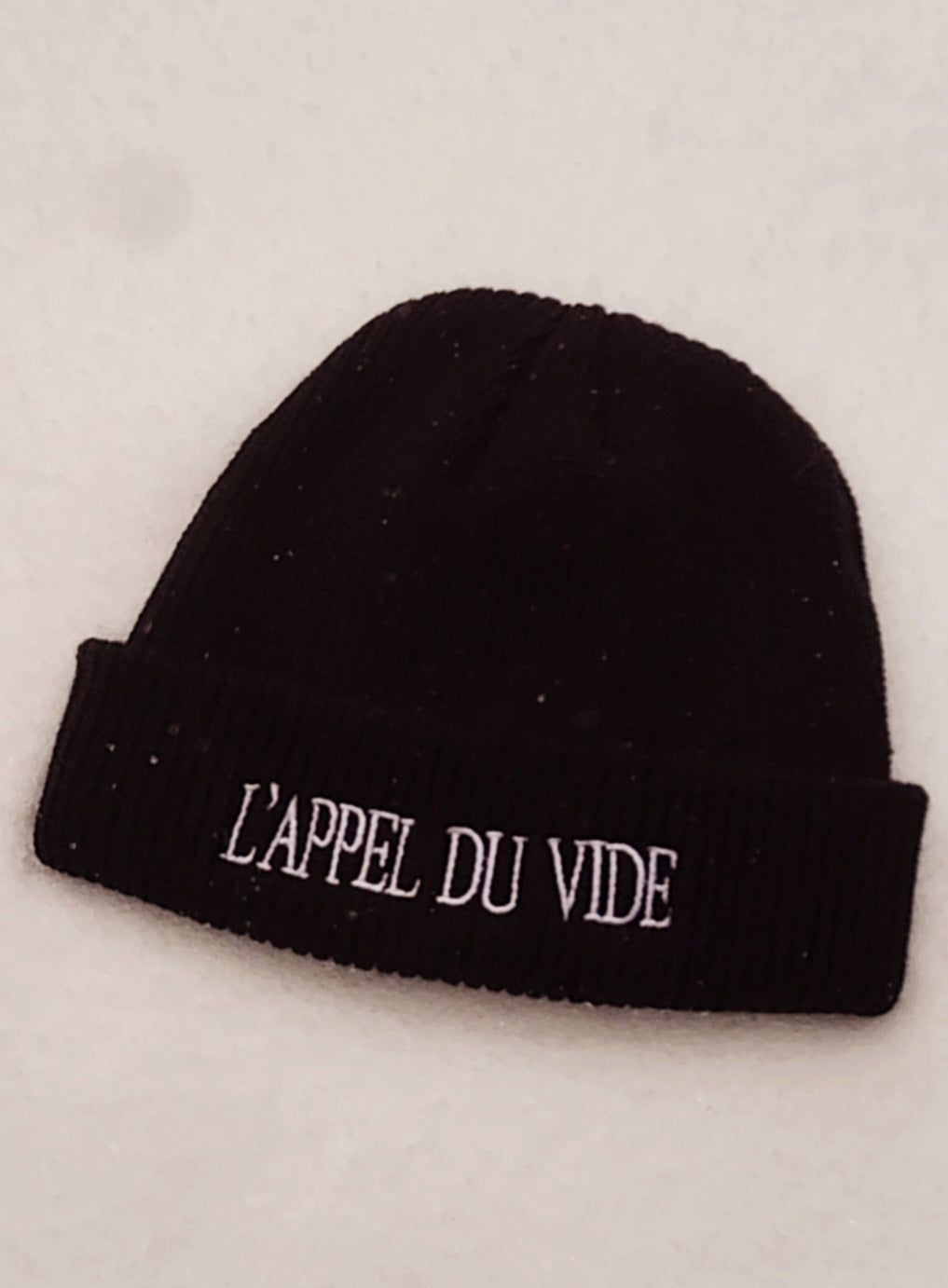 L'APPEL DU VIDE knitted cap/hat